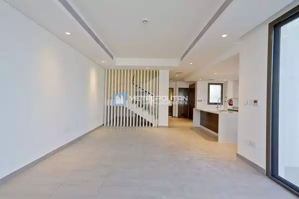 Таунхаус 217м² в ОАЭ, Абу-Даби. Стоимостью 749146€ аренда фото-4
