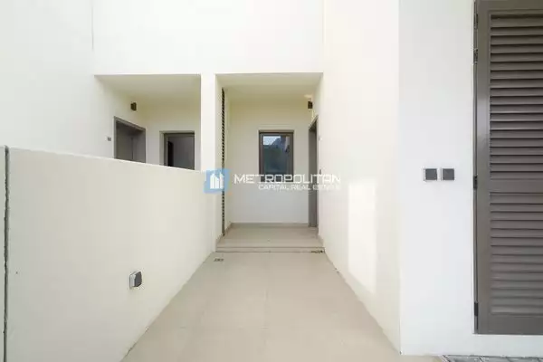 Таунхаус 217м² в ОАЭ, Абу-Даби. Стоимостью 749146€ аренда фото-20