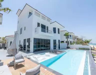 Купить виллу в ОАЭ 13734352€