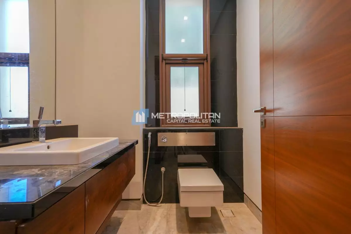 Вилла 630м² в ОАЭ, Абу-Даби. Стоимостью 3885452€ аренда фото-16