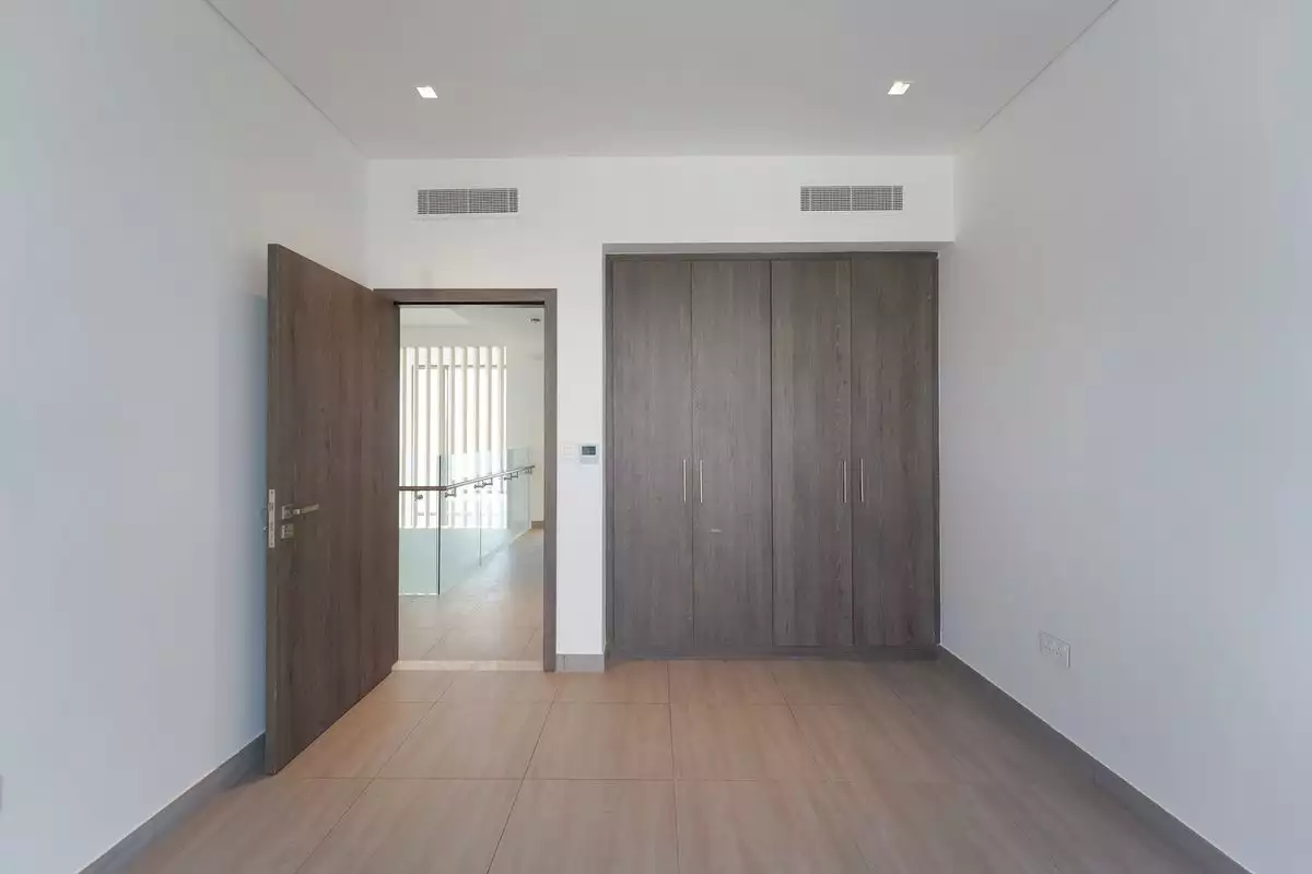 Таунхаус 494м² в ОАЭ, Абу-Даби. Стоимостью 1389770€ аренда фото-10