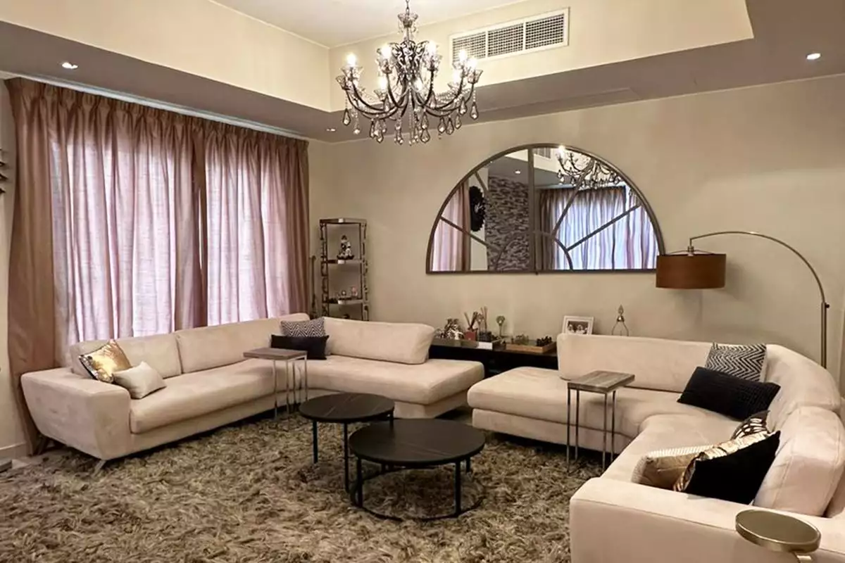 Вилла 578м² в ОАЭ, Абу-Даби. Стоимостью 1198634€ аренда фото-1
