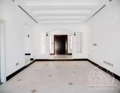Купить виллу в ОАЭ 6242887€