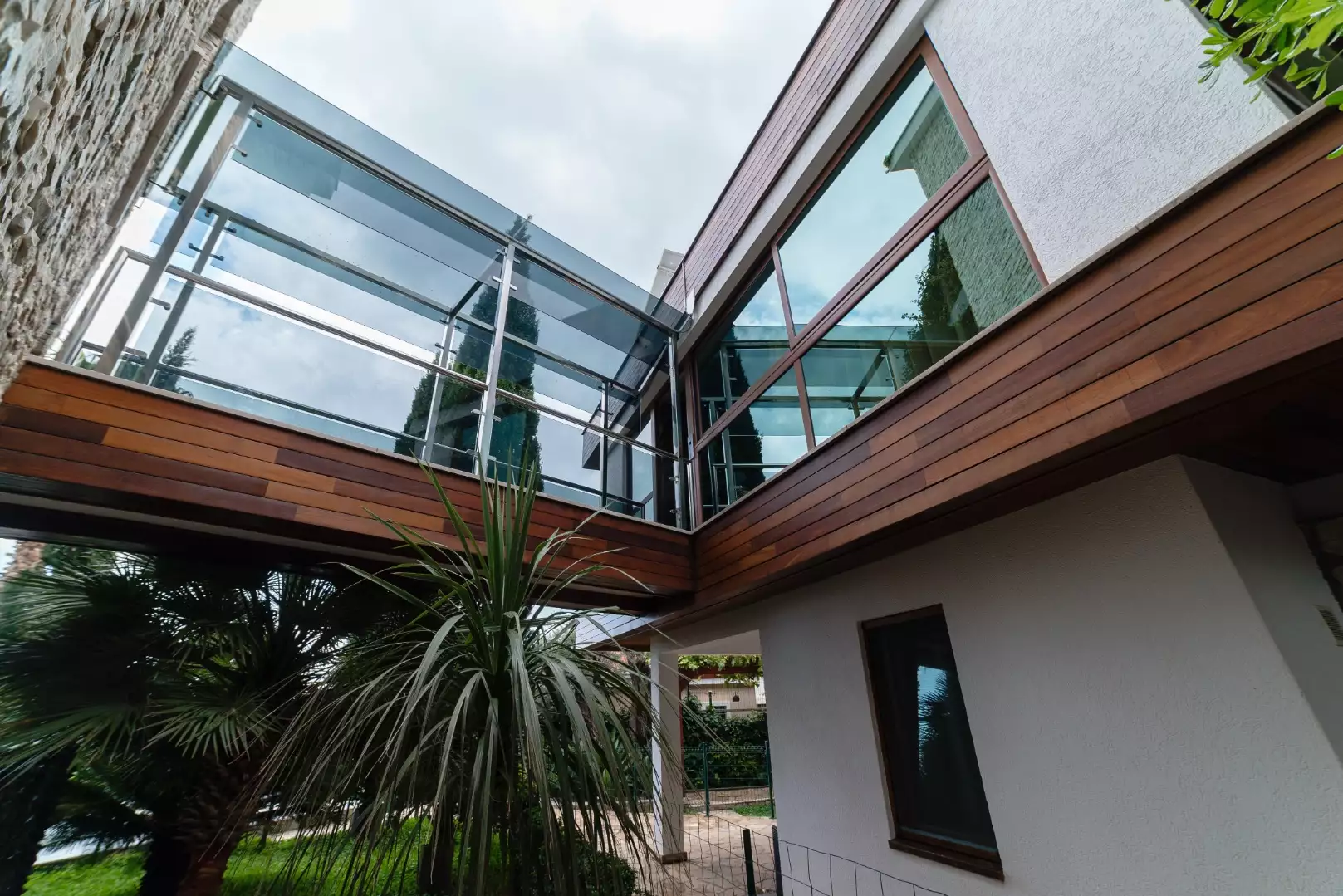 Отель, гостиница 435м² в Черногории, Бечичи. Стоимостью 3700000€ аренда фото-4