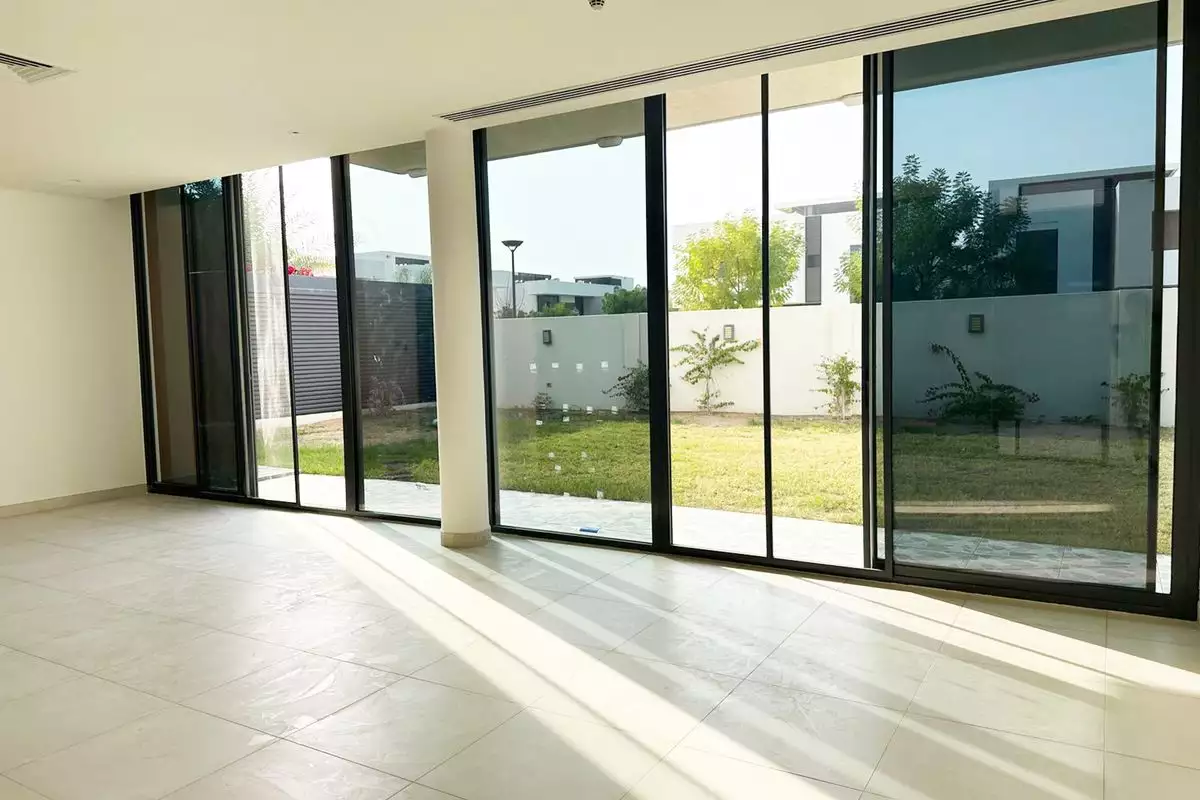Вилла 643м² в ОАЭ, Абу-Даби. Стоимостью 1573208€ аренда фото-1