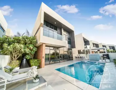 Купить виллу в ОАЭ 3496017€