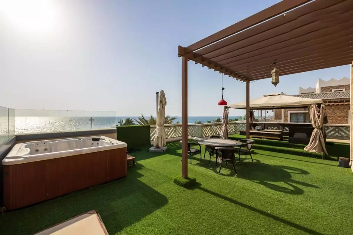 Вилла 1295м² в ОАЭ, Дубай. Стоимостью 7366607€ аренда фото-1