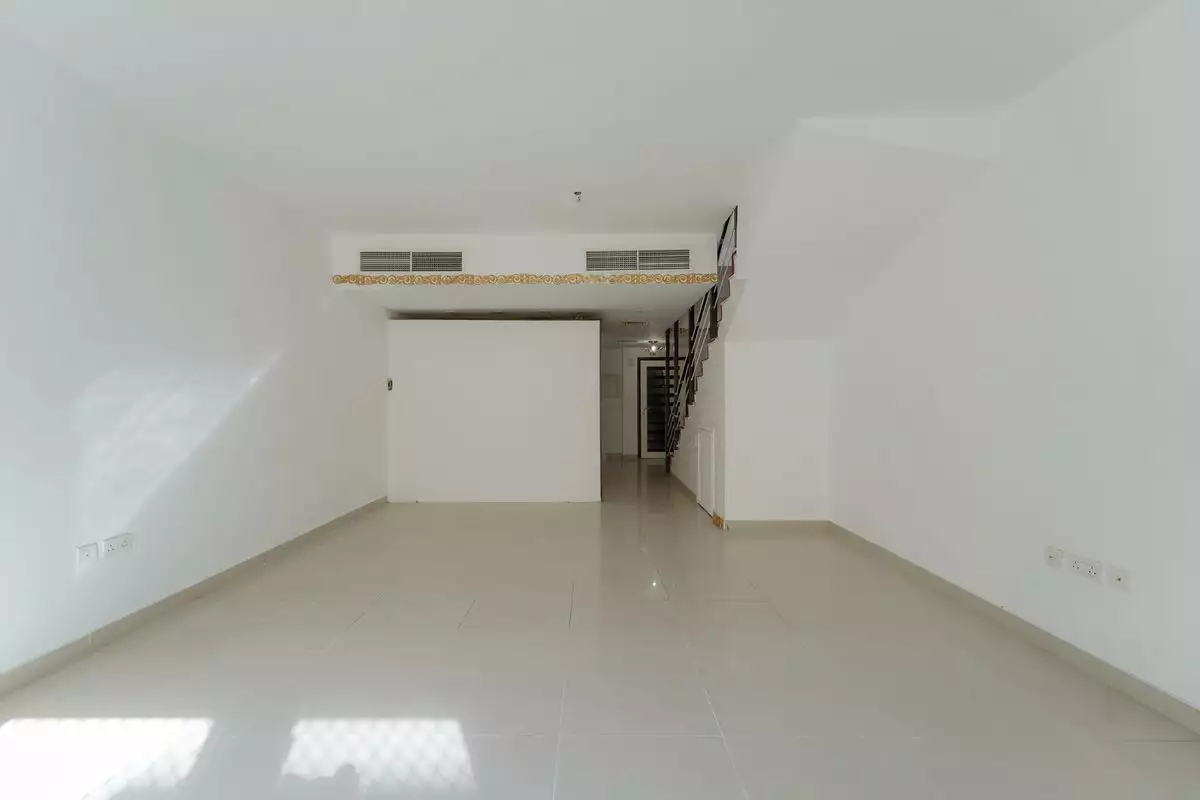Вилла 174м² в ОАЭ, Абу-Даби. Стоимостью 374573€ аренда фото-2