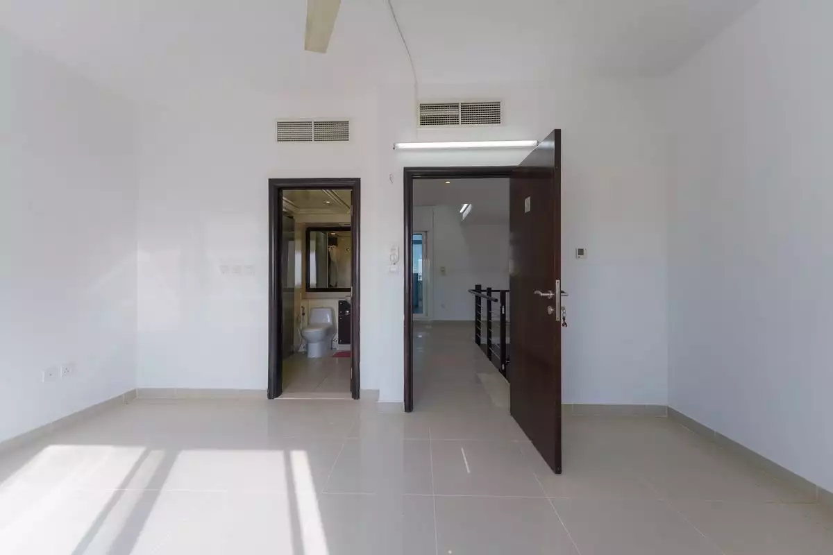 Вилла 174м² в ОАЭ, Абу-Даби. Стоимостью 374573€ аренда фото-18