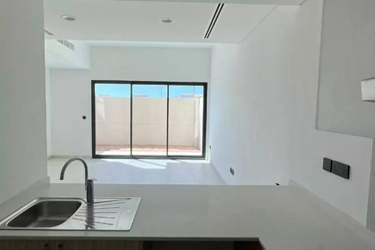 Таунхаус 107м² в ОАЭ, Абу-Даби. Стоимостью 560784€ аренда фото-3