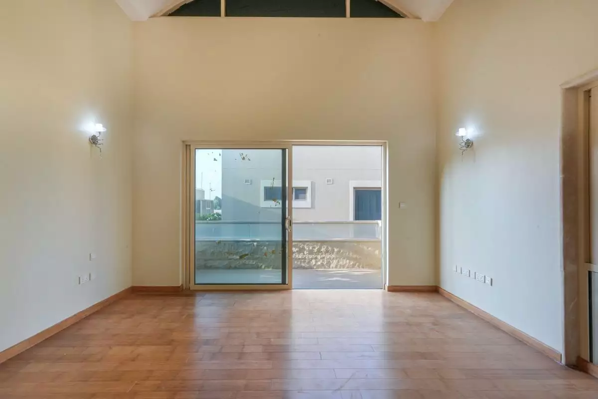 Вилла 481м² в ОАЭ, Абу-Даби. Стоимостью 1118725€ аренда фото-9