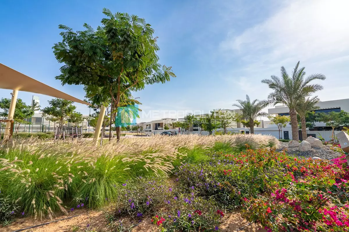 Земельный участок 873м² в ОАЭ, Абу-Даби. Стоимостью 2413811€ аренда фото-4