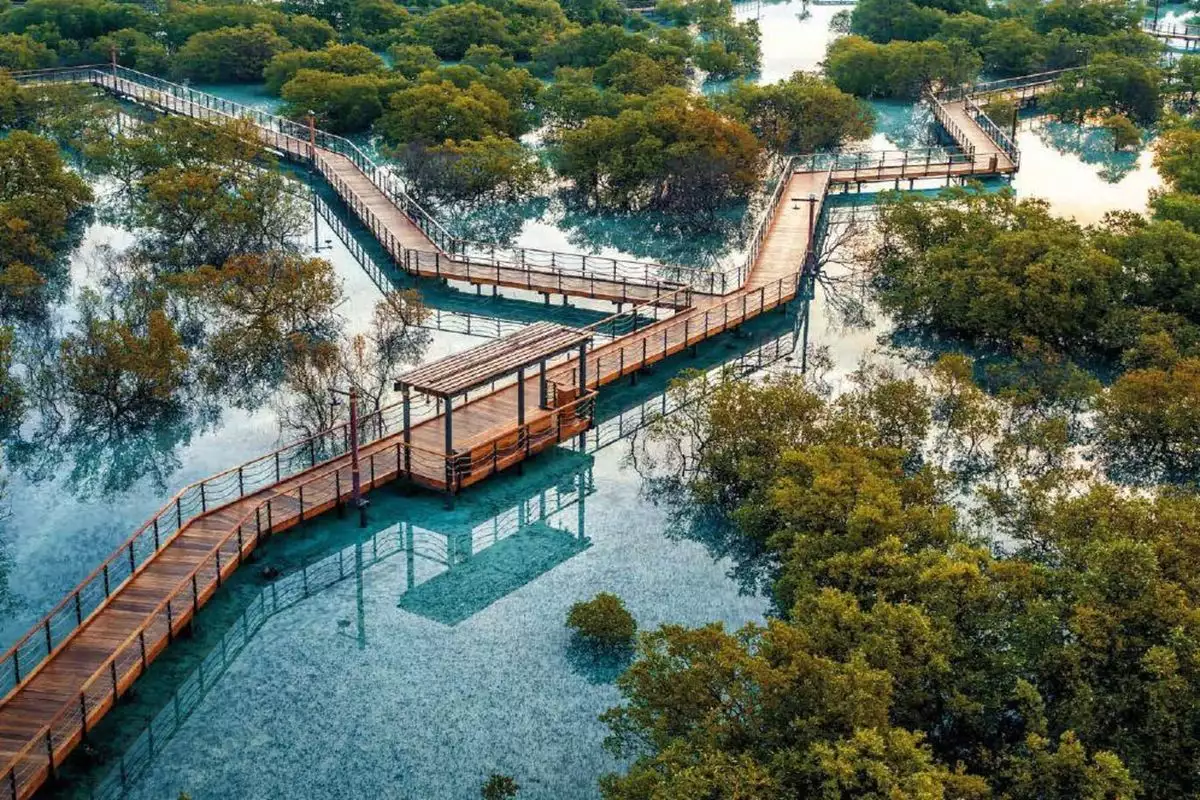 Вилла 337м² в ОАЭ, Абу-Даби. Стоимостью 2060273€ аренда фото-12