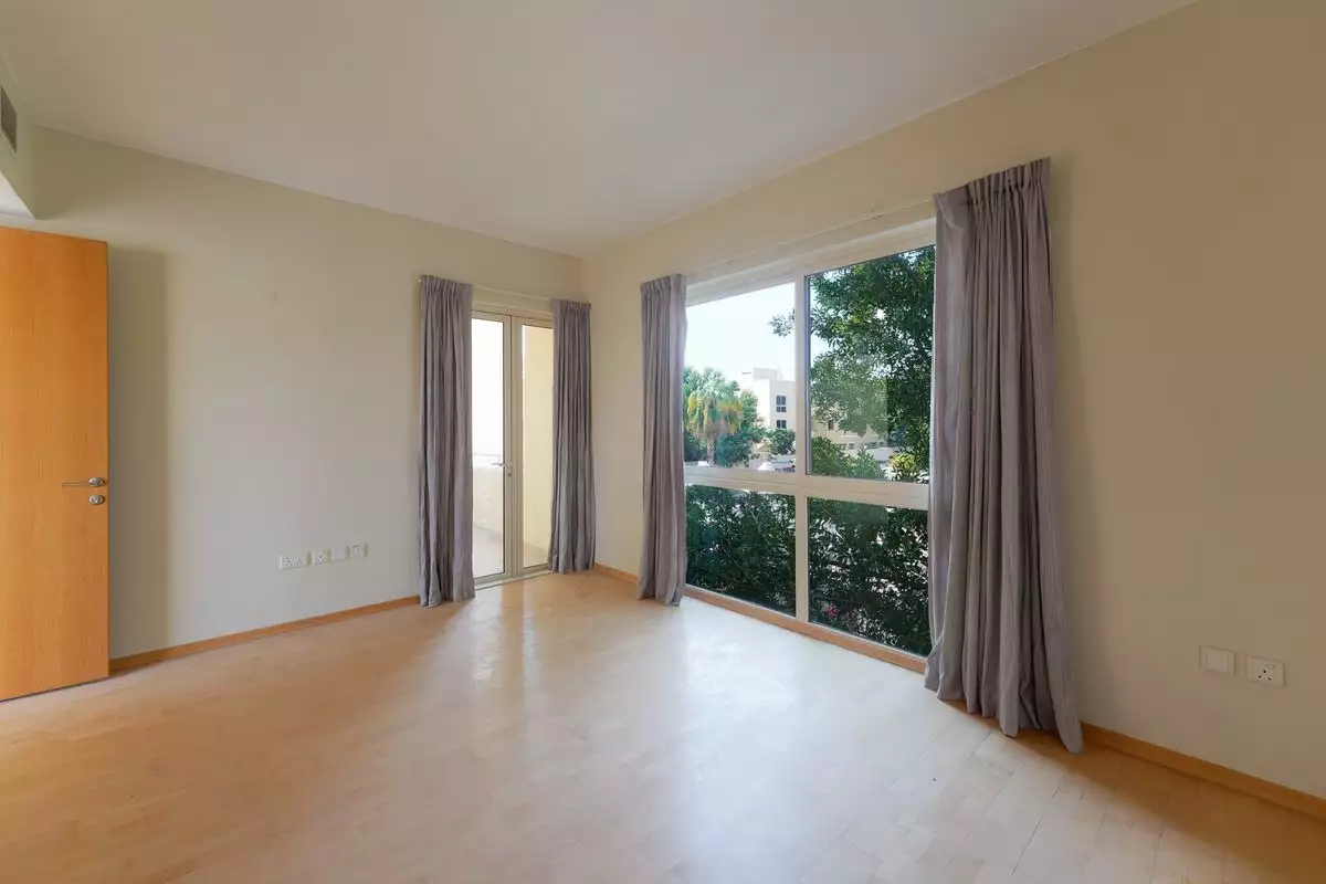 Таунхаус 240м² в ОАЭ, Абу-Даби. Стоимостью 658312€ аренда фото-8