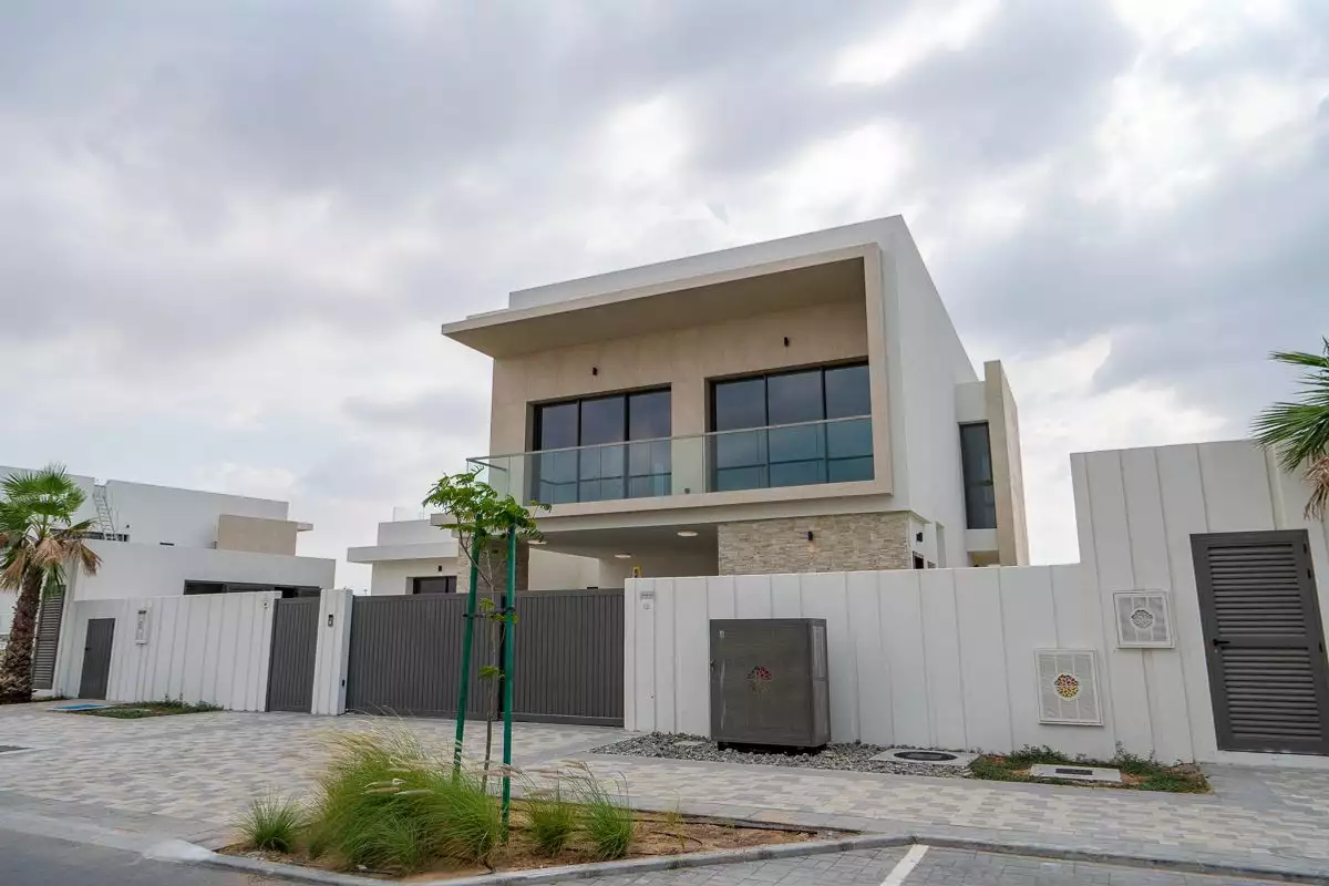 Вилла 611м² в ОАЭ, Абу-Даби. Стоимостью 2509000€ аренда фото-1