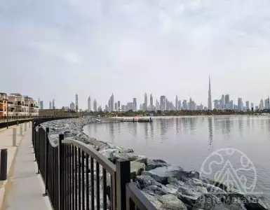 Купить таунхаус в ОАЭ 5973573€