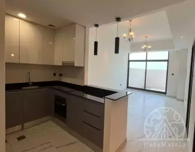 Купить таунхаус в ОАЭ 1048423€