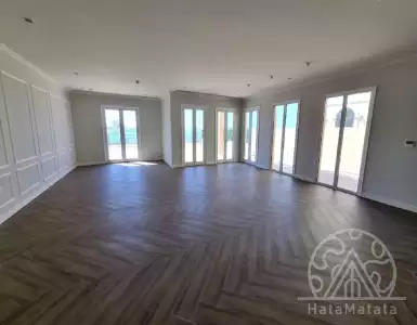 Купить таунхаус в ОАЭ 6010146€