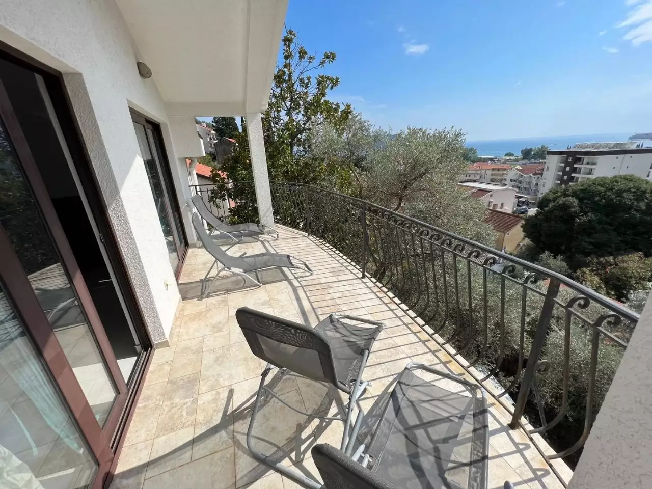 Вилла 358м² в Черногории, Будва. Стоимостью 850000€ аренда фото-27