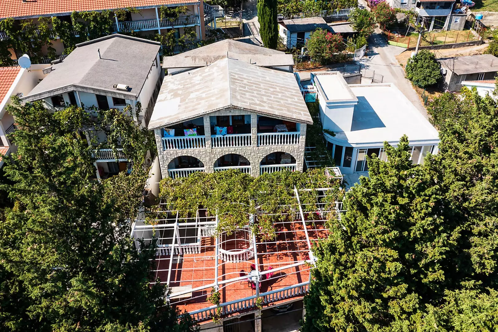Квартира 360м² в Черногории, Сутоморе. Стоимостью 530000€ аренда фото-2