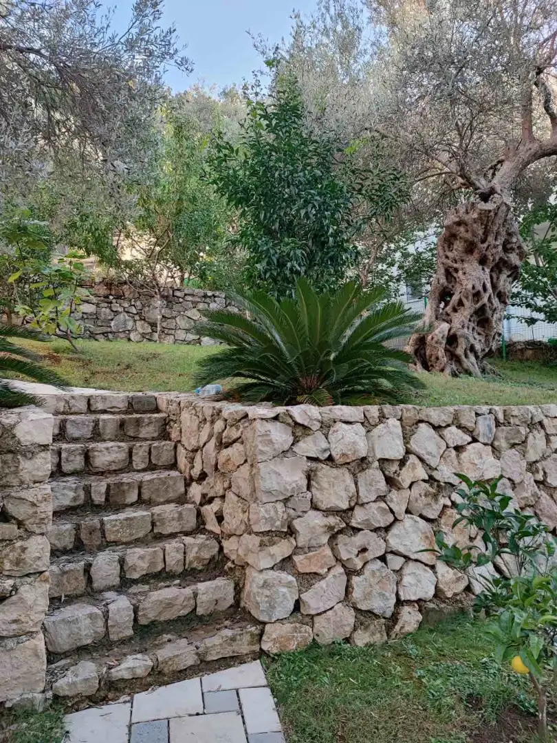 Дом 350м² в Черногории, Бар. Стоимостью 550000€ аренда фото-18