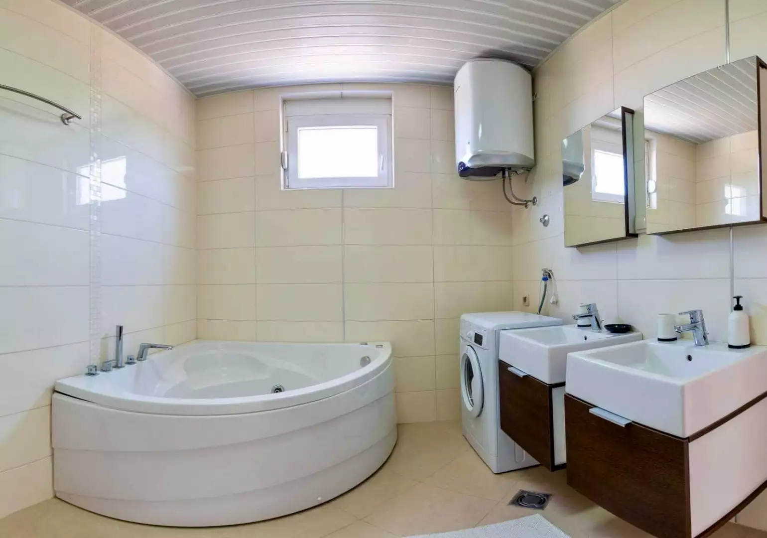 Квартира 85м² в Черногории, Добра Вода. Стоимостью 289000€ аренда фото-13