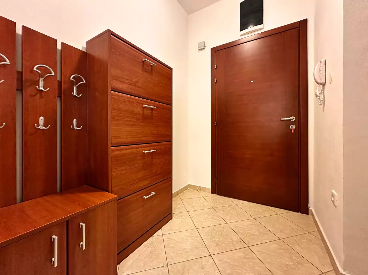 Квартира 100м² в Черногории, Бар. Стоимостью 265000€ аренда фото-24