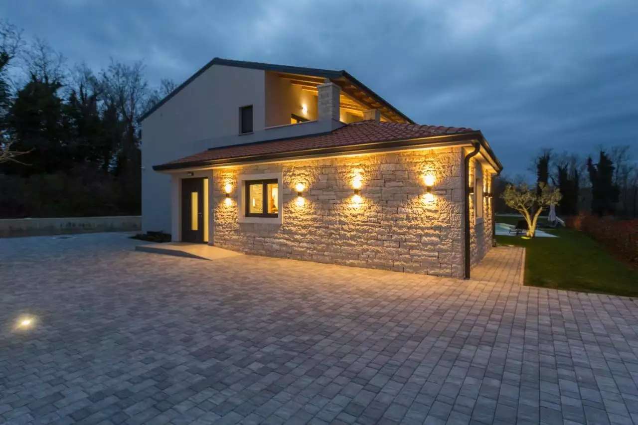 Дом 300м² в Хорватии, Радетичи. Стоимостью 1200000€ аренда фото-11