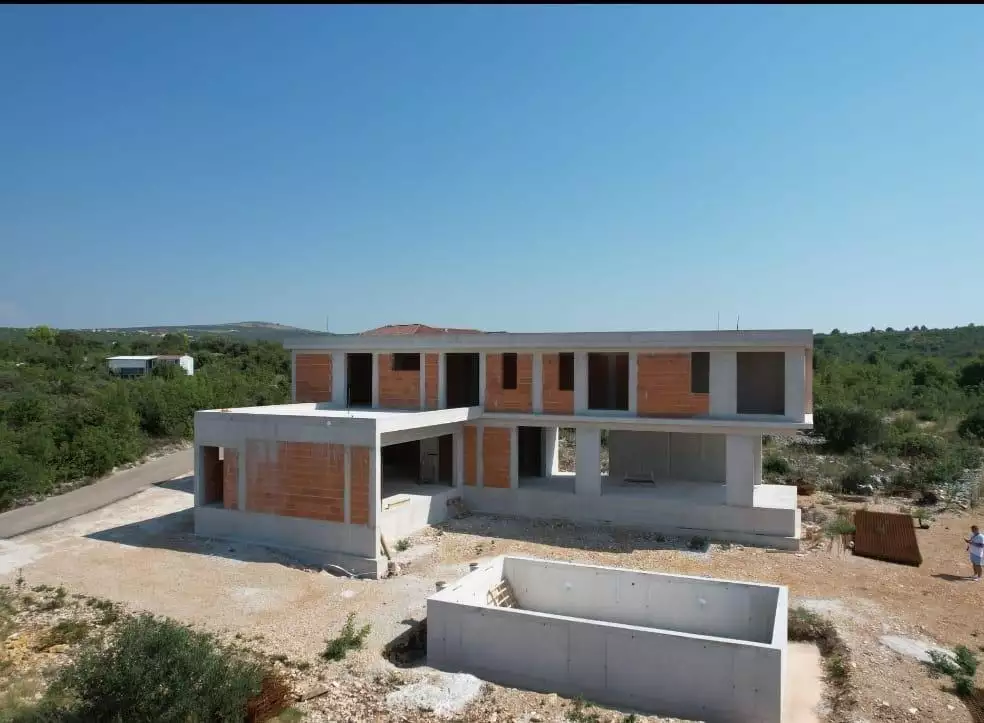 Вилла 310м² в Хорватии, Рогозница. Стоимостью 600000€ аренда фото-2