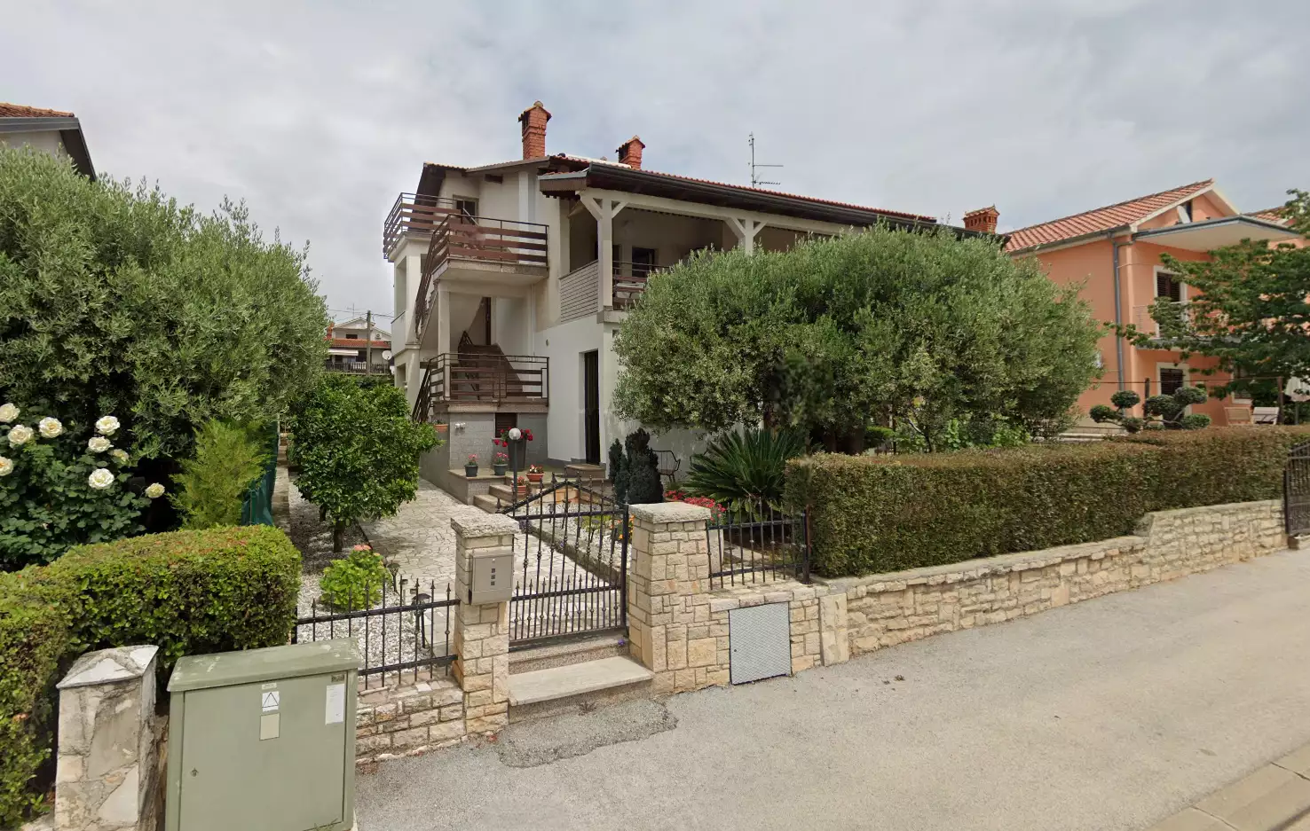 Отель, гостиница 236м² в Хорватии, Новиград. Стоимостью 600000€ аренда фото-1