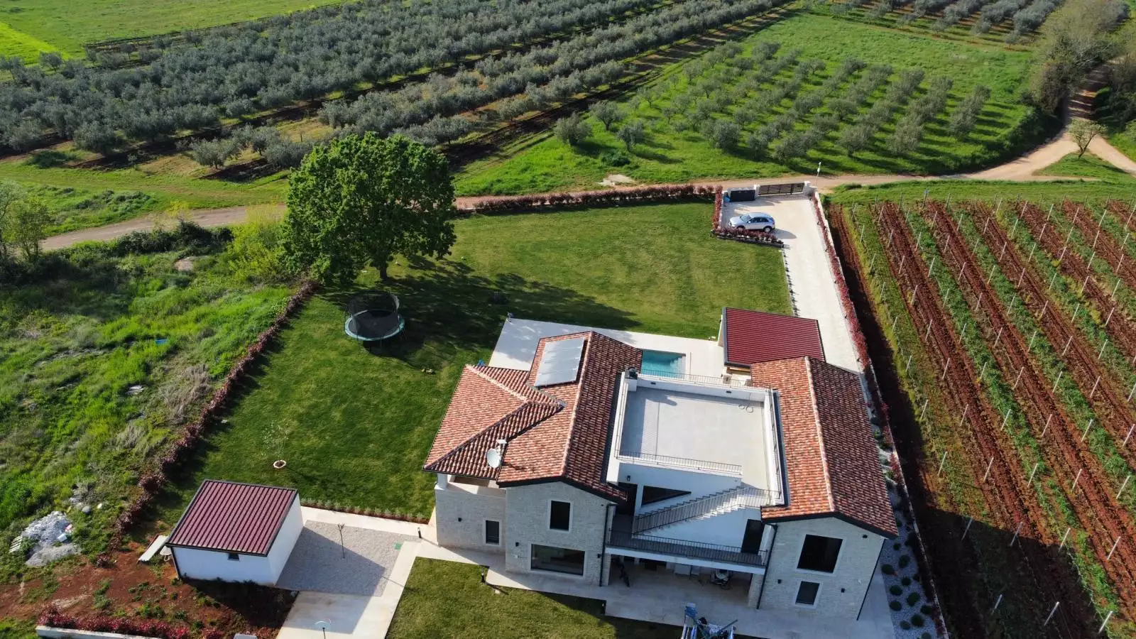 Вилла 500м² в Хорватии, Каштелир. Стоимостью 2500000€ аренда фото-2