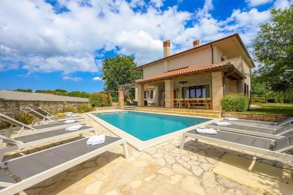 Вилла 250м² в Хорватии, Балэ. Стоимостью 920000€ аренда фото-2