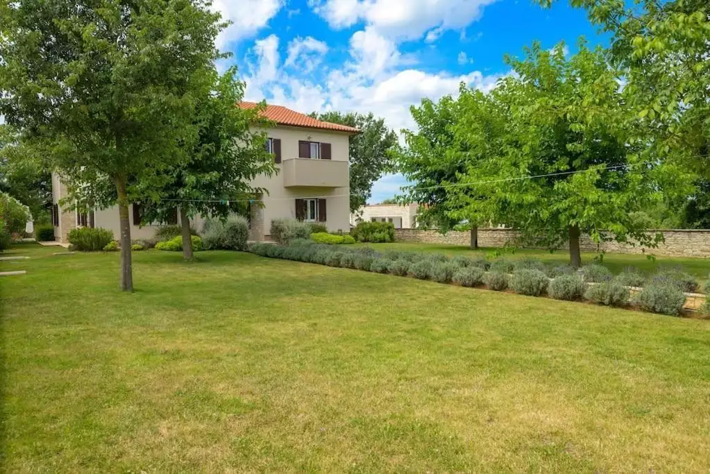 Вилла 250м² в Хорватии, Балэ. Стоимостью 920000€ аренда фото-3