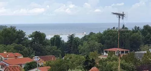 Отель, гостиница 523м² в Хорватии, Пореч. Стоимостью 1350000€ аренда фото-1