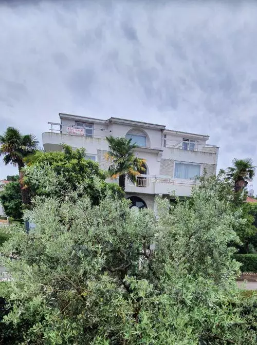 Отель, гостиница 523м² в Хорватии, Пореч. Стоимостью 1350000€ аренда фото-6