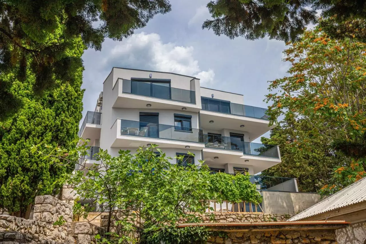 Дом 430м² в Хорватии, Цриквеница. Стоимостью 1350000€ аренда фото-1
