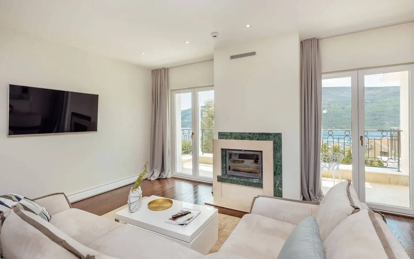 Квартира 1796м² в Черногории, Кумбор. Стоимостью 600000€ аренда фото-19