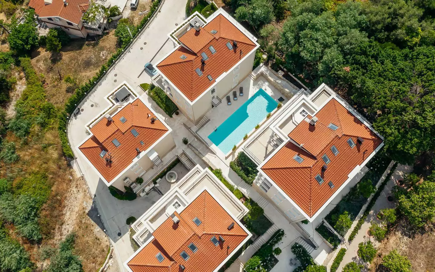 Квартира 1796м² в Черногории, Кумбор. Стоимостью 600000€ аренда фото-3