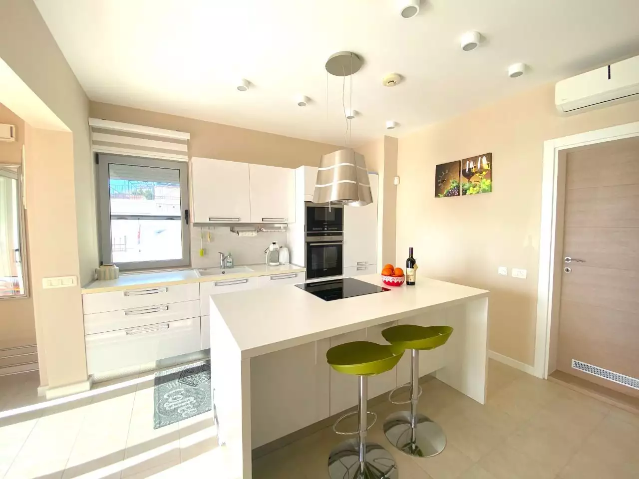 Квартира 200м² в Черногории, Режевичи. Стоимостью 475000€ аренда фото-16