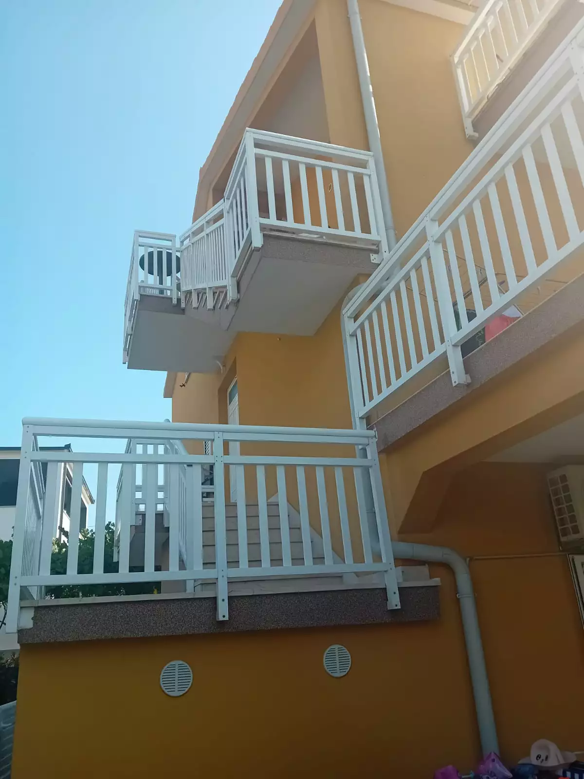 Отель, гостиница 375м² в Хорватии, Чиово. Стоимостью 1050000€ аренда фото-9