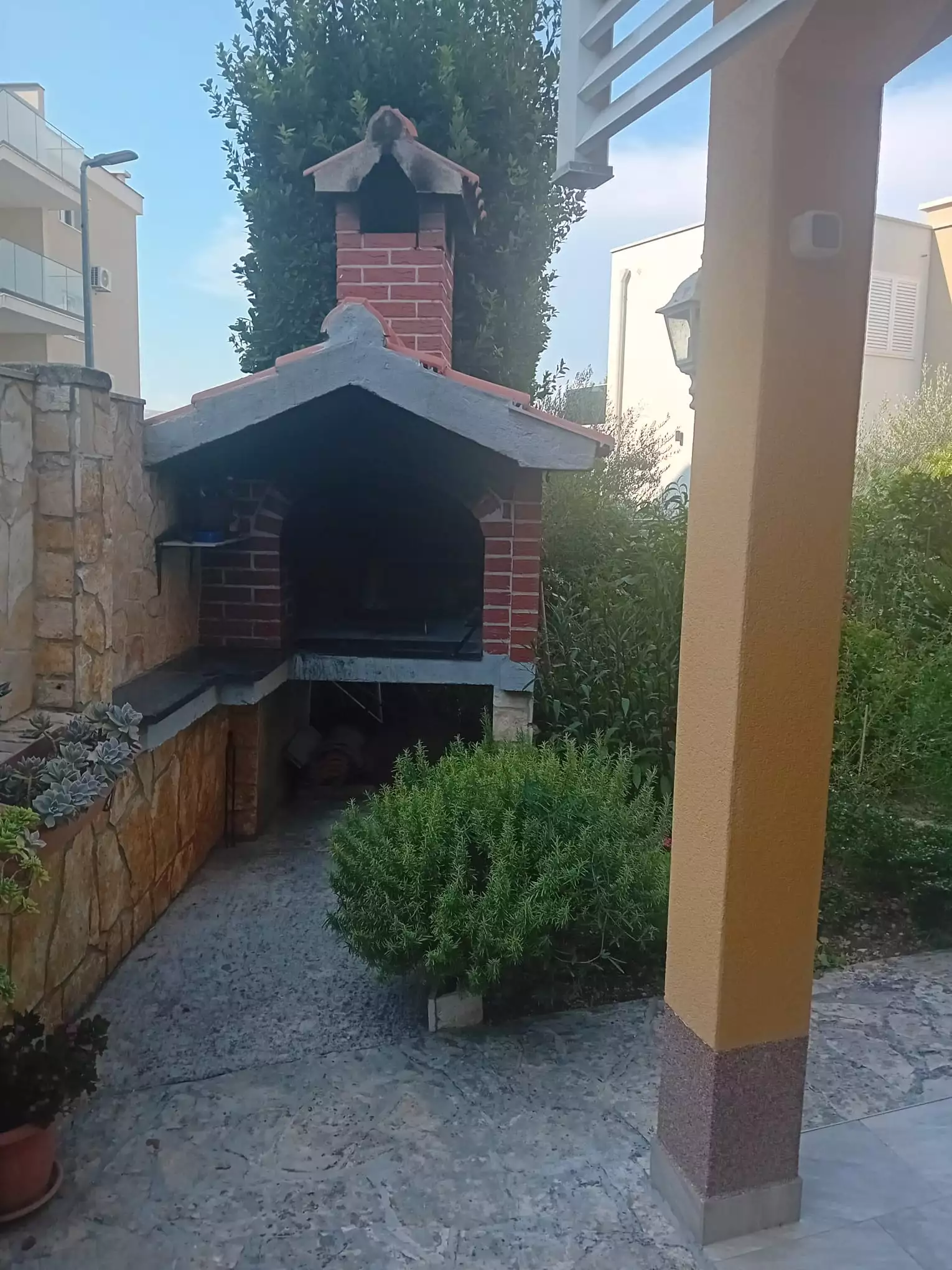 Отель, гостиница 375м² в Хорватии, Чиово. Стоимостью 1050000€ аренда фото-11