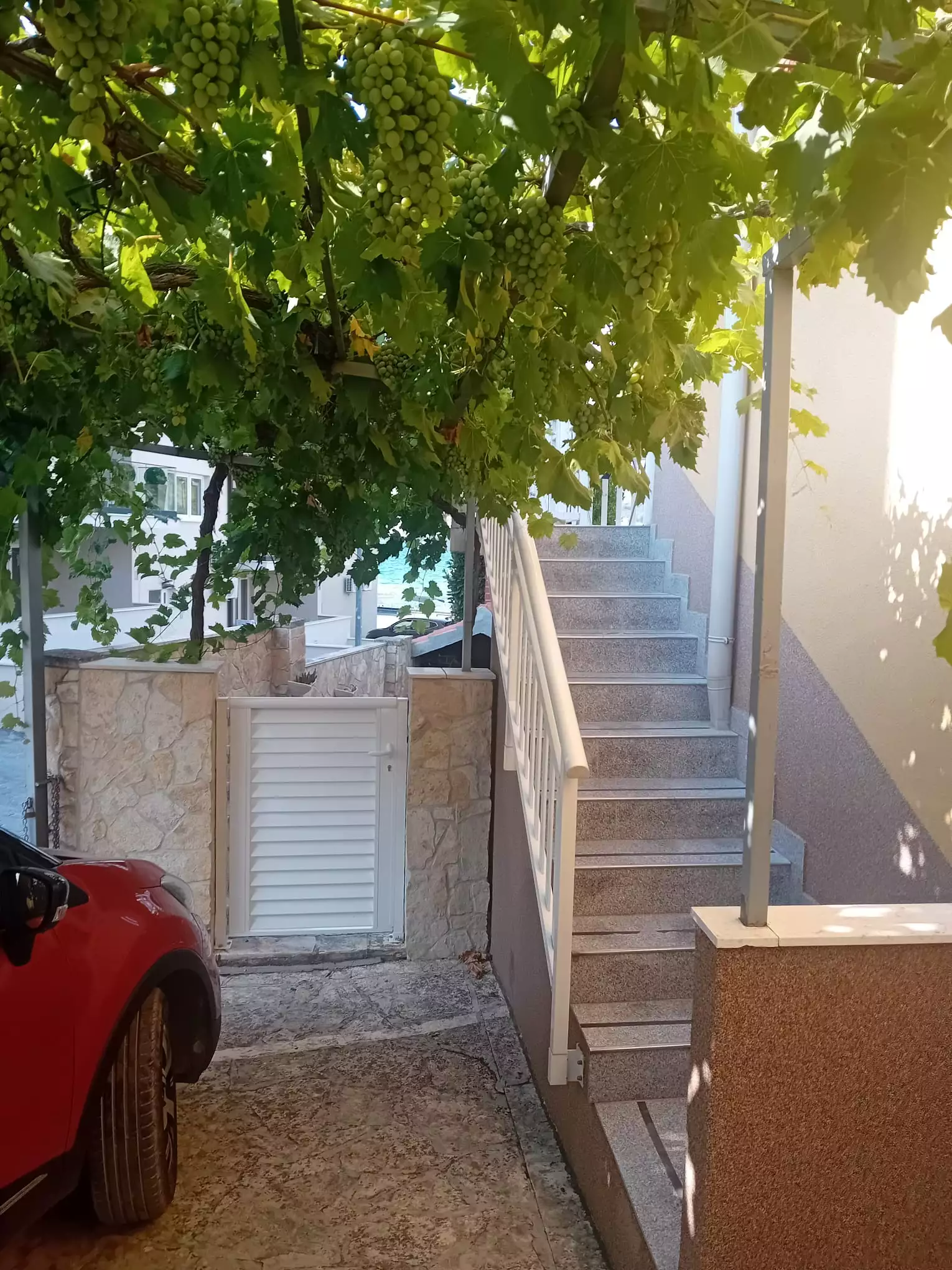 Отель, гостиница 375м² в Хорватии, Чиово. Стоимостью 1050000€ аренда фото-23