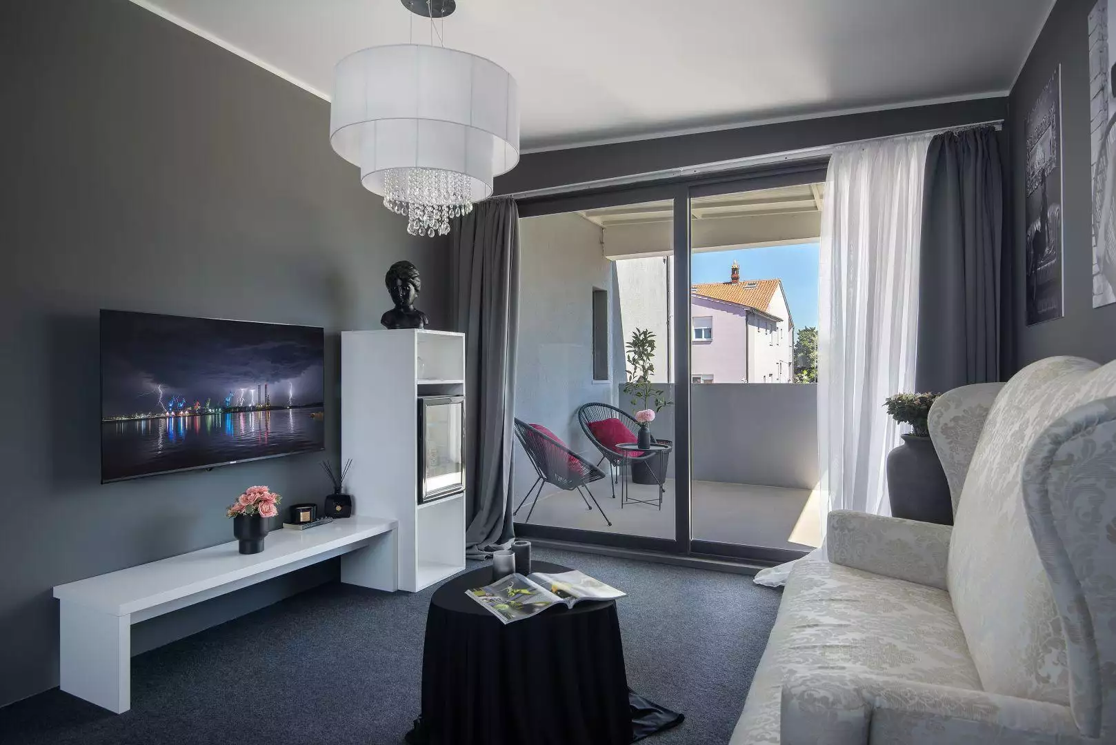 Отель, гостиница 1000м² в Хорватии, Медулин. Стоимостью 2200000€ аренда фото-5