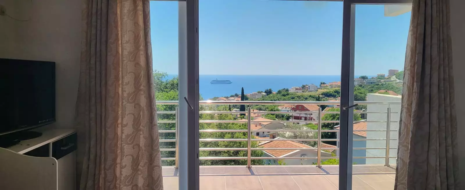 Дом 310м² в Черногории, Бар. Стоимостью 420000€ аренда фото-1