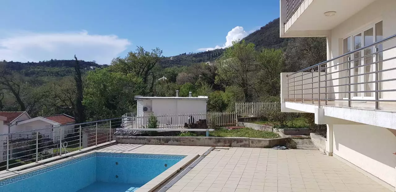 Дом 310м² в Черногории, Бар. Стоимостью 420000€ аренда фото-6