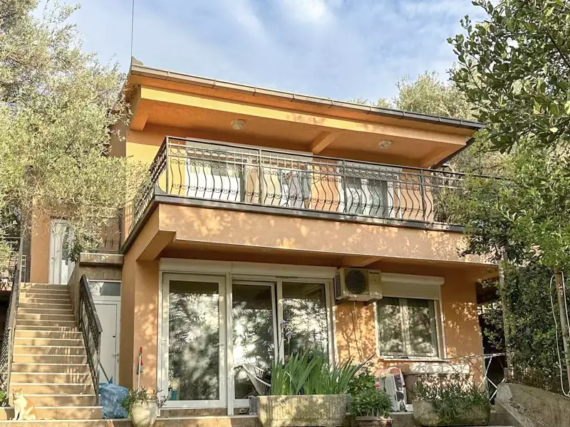 Дом 124м² в Италии, Барга. Стоимостью 197000€ аренда фото-1