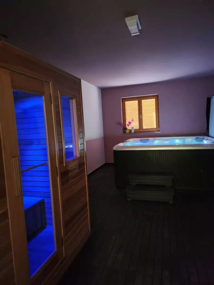 Отель, гостиница 300м² в Хорватии, Валбандон. Стоимостью 779000€ аренда фото-15