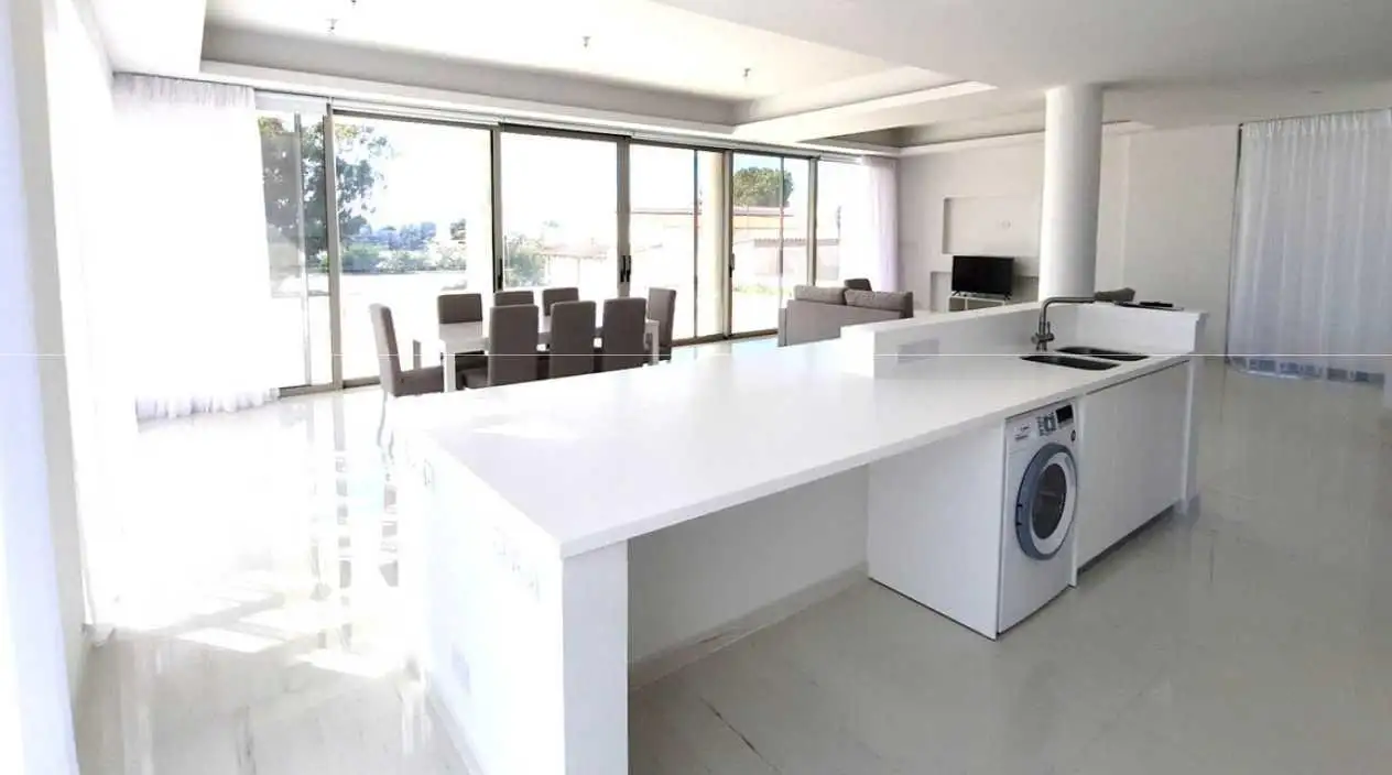 Вилла 90м² в Кипре, Корал Бэй. Стоимостью 823000€ аренда фото-3