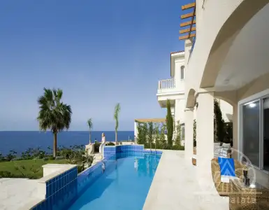 Купить виллу в Кипре 757000€