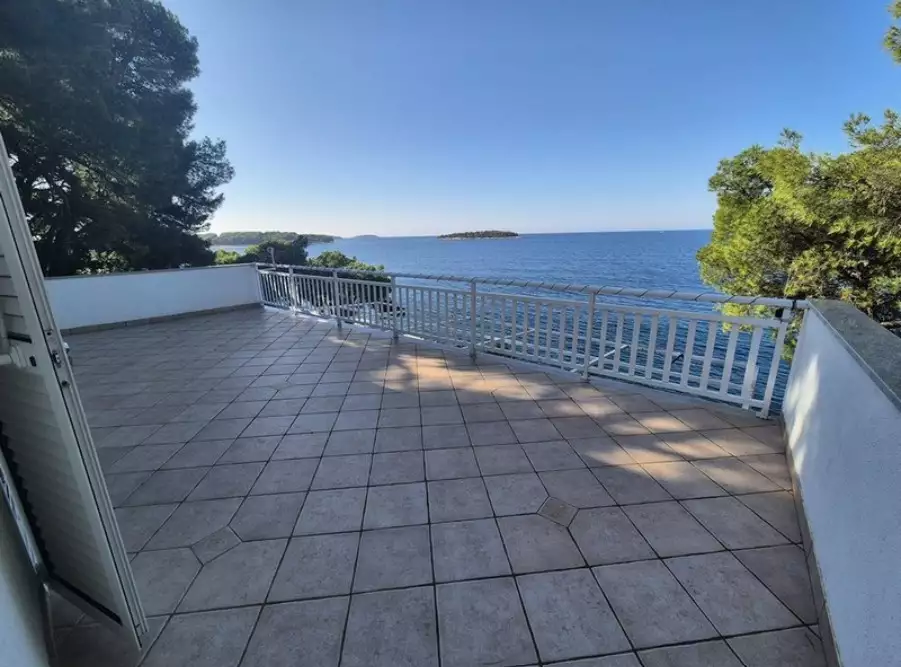 Отель, гостиница 143м² в Хорватии, Примоштен. Стоимостью 1290000€ аренда фото-24
